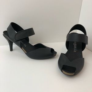 Pedro Garcia black sandals size 38